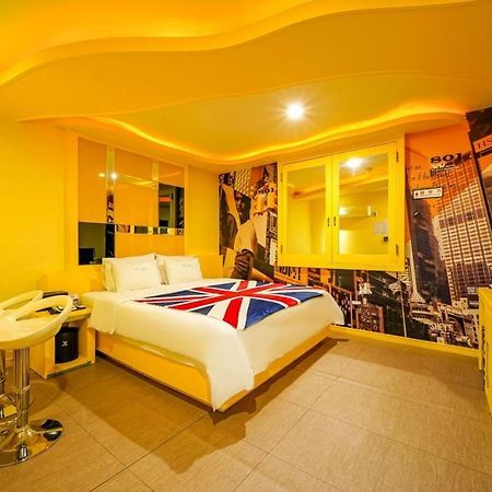 W Boutique Hotel Gimhae Eksteriør bilde