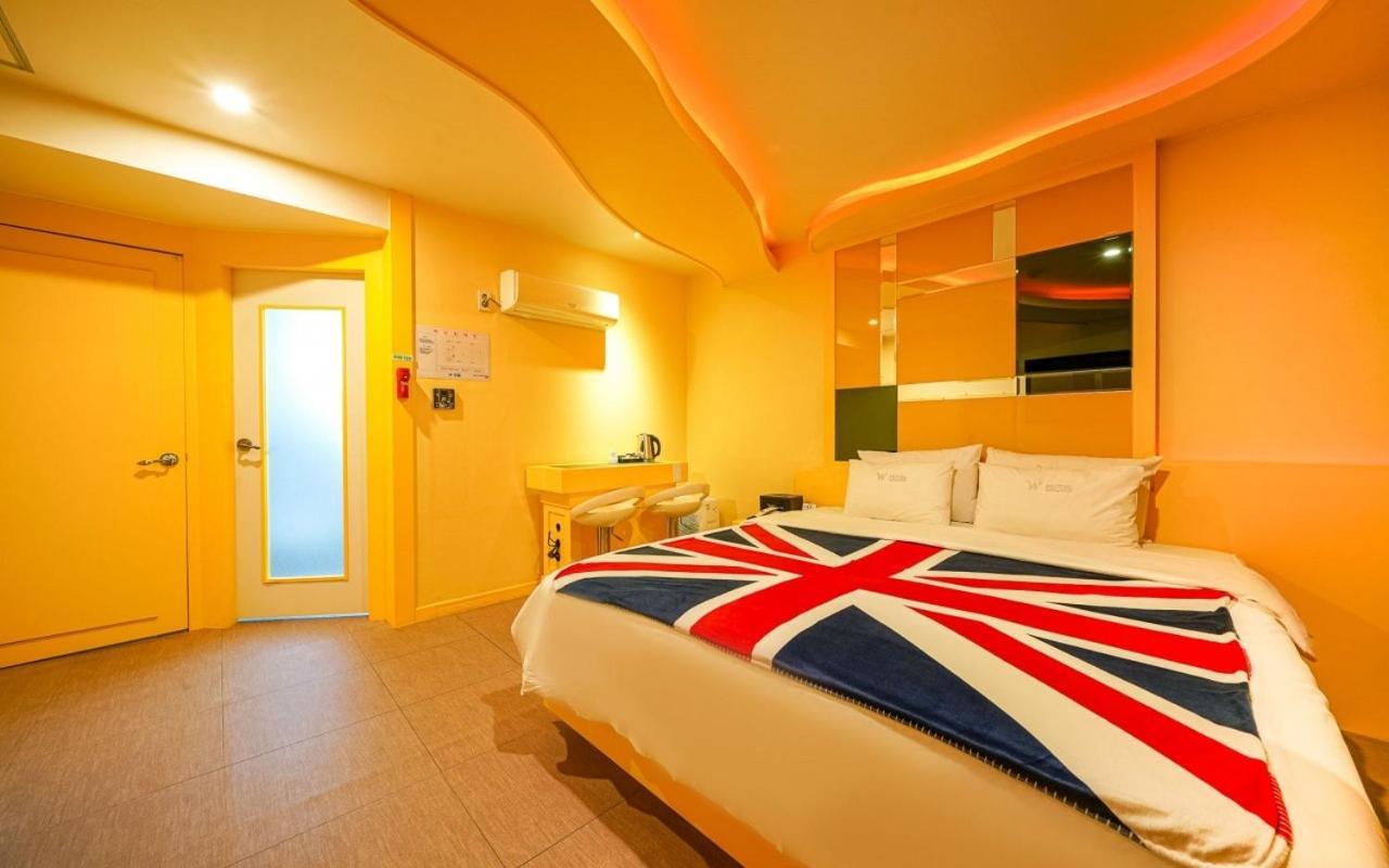 W Boutique Hotel Gimhae Eksteriør bilde